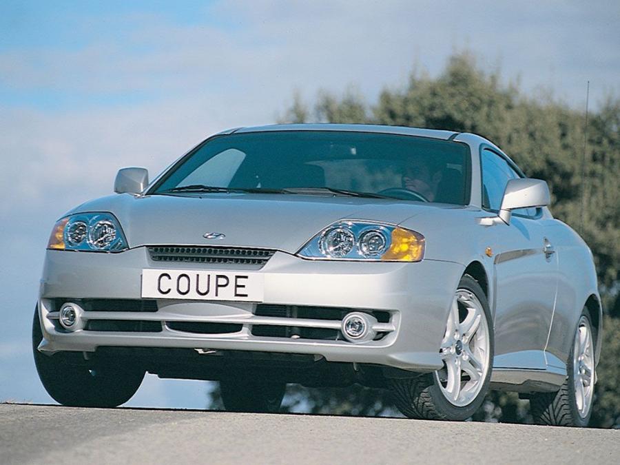  Hyundai Coupe 2002 года  (фото 17 из 20)